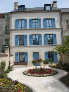 Façace du musée Fernand Léger - André Mare