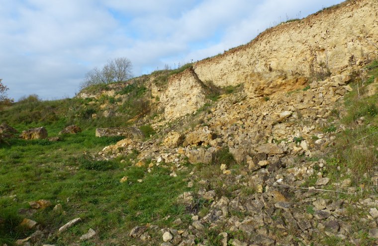 Carriere des monts et sablonnettes