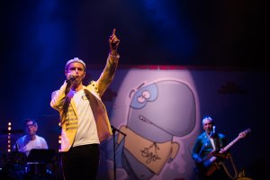 EGO LE CACHALOT PREND LE LARGE