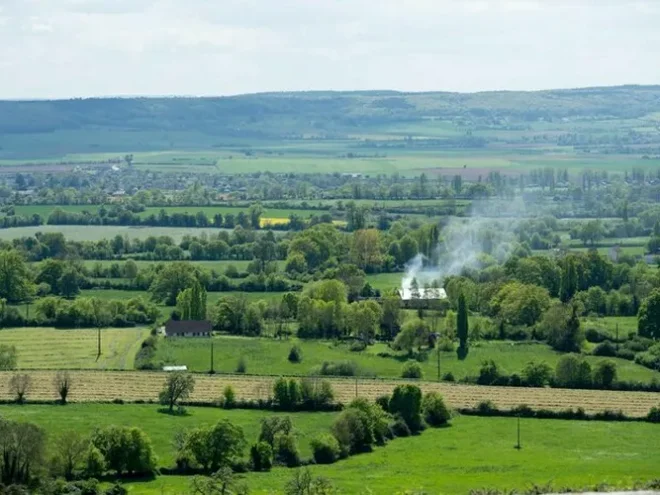 db8dc71193c54c03b16c1a66adb50766.base.image